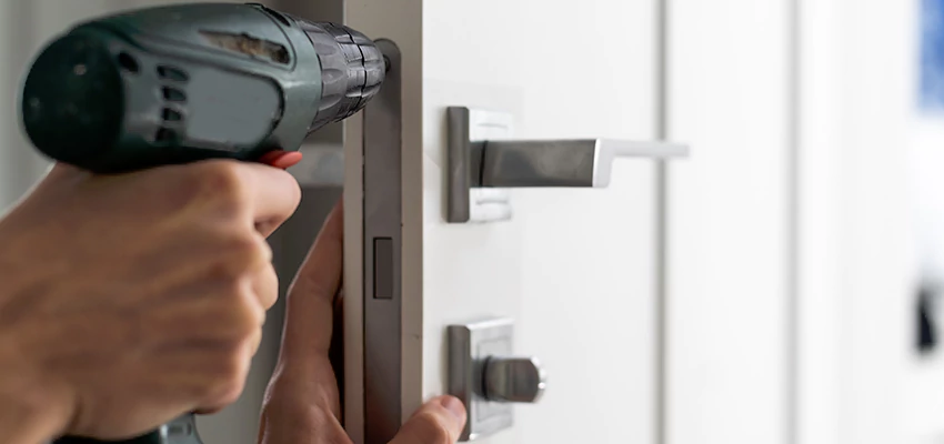 Locksmith For Lock Replacement Near Me in Union City, NJ