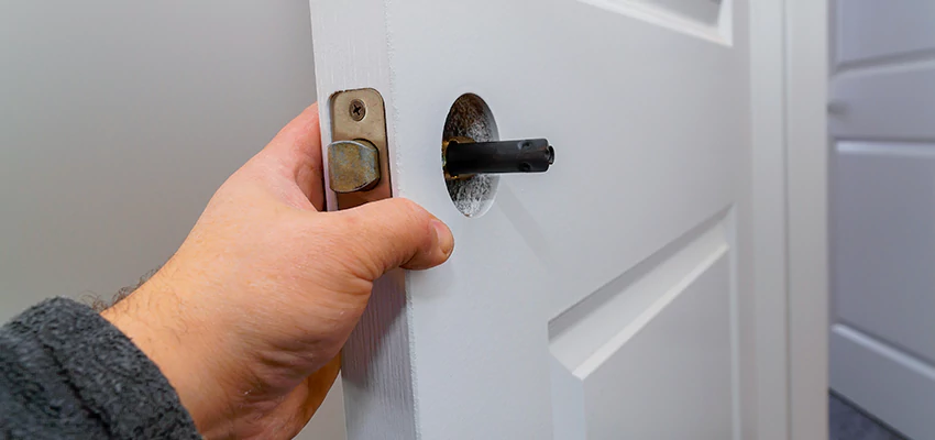 Nighttime Locksmith For Lock Repair in Union City, NJ